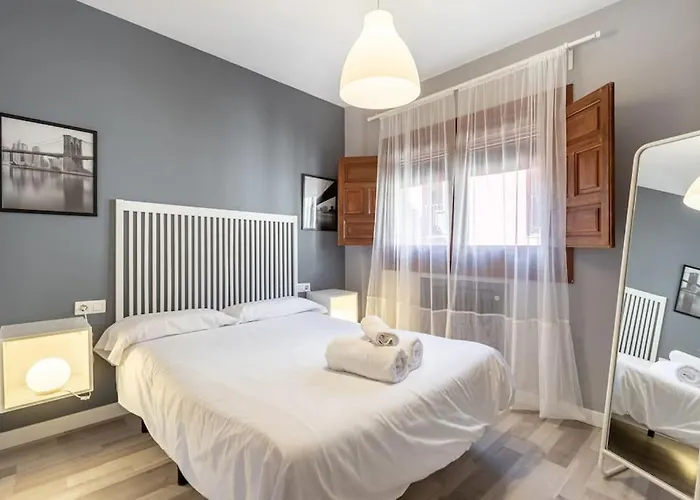 31enjoygranadacentro. Parking Opcional. * Granada